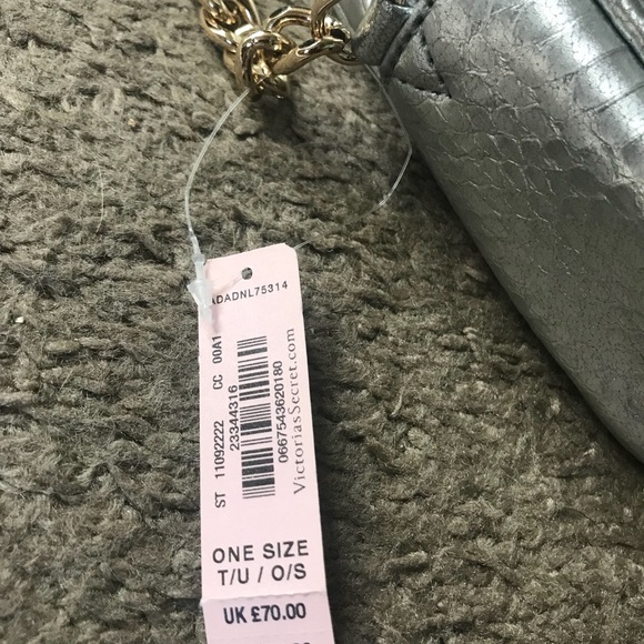 NWOT Victoria Secret Silver Metallic Crossbody Bag - Picture 5 of 8